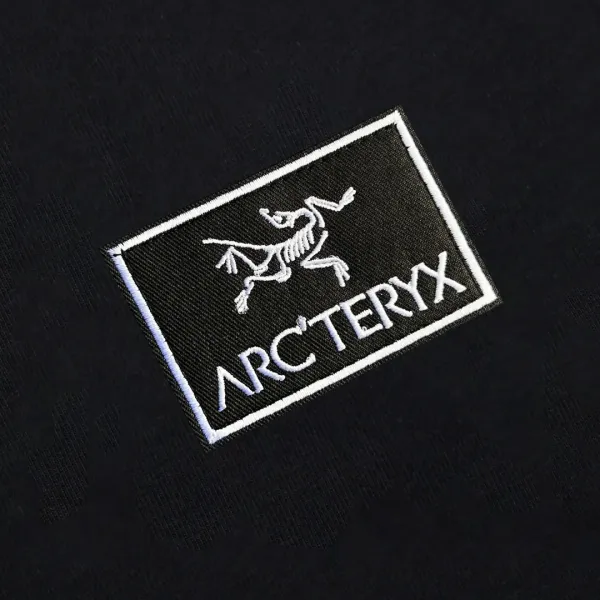 【ARCTERYX  公式旗艦店】 アークテリクス  Tシャツ ご好評に付き再入荷！250217