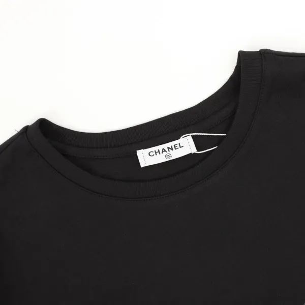 【CHANEL  公式旗艦店】シャネル  Tシャツ ご好評に付き再入荷！