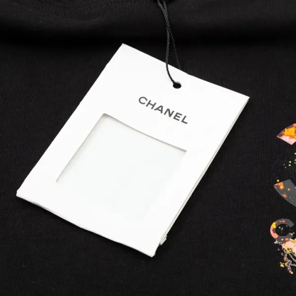 【CHANEL 公式旗艦店】シャネル  Tシャツ ご好評に付き再入荷！