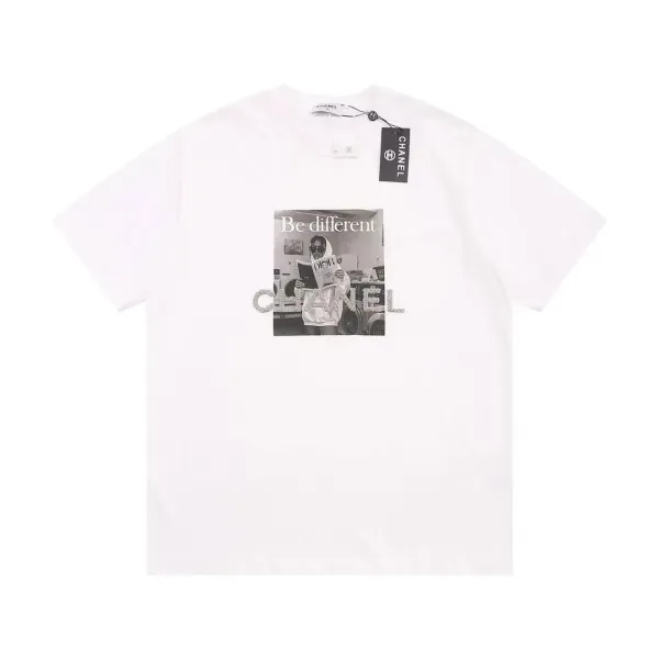 【CHANEL 公式旗艦店】シャネル Tシャツ ご好評に付き再入荷! 【CHANEL 公式旗艦店】シャネル Tシャツ ご好評に付き再入荷!