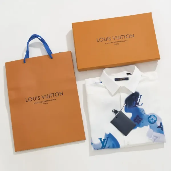 LV【LOUIS VUITTON 公式旗艦店】ルイヴィトン  シャツ ご好評に付き再入荷  250222