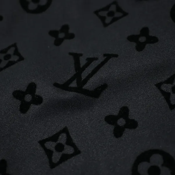 LV【LOUIS VUITTON 公式旗艦店】ルイヴィトン  シャツ ご好評に付き再入荷  250219