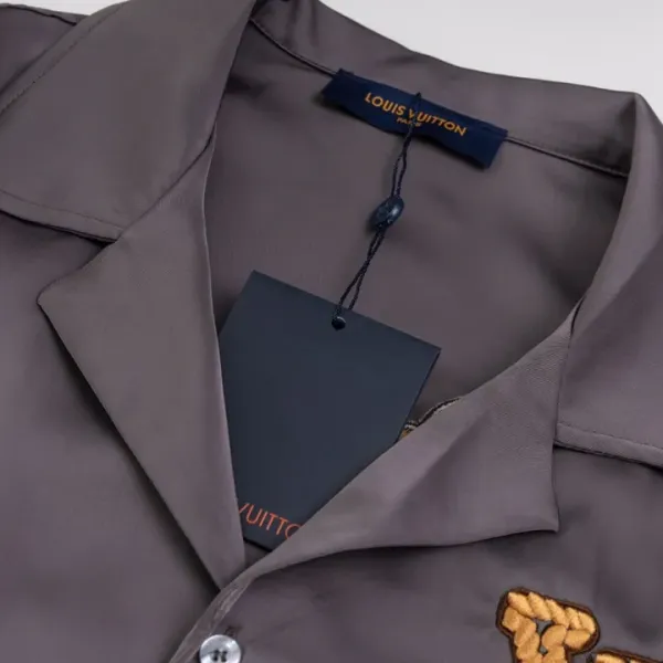 LV 【LOUIS VUITTON  公式旗艦店】ルイヴィトン 半袖シャツ ご好評に付き再入荷 240716