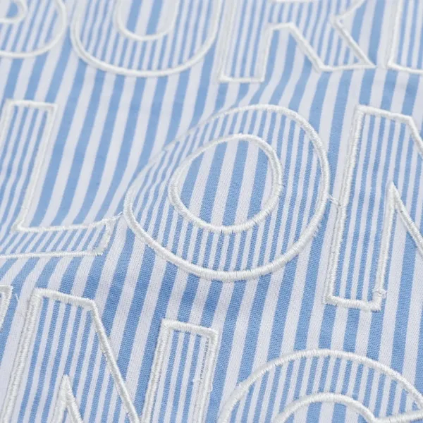 【BURBERRY  公式旗艦店】バーバリー シャツ ご好評に付き再入荷  250222