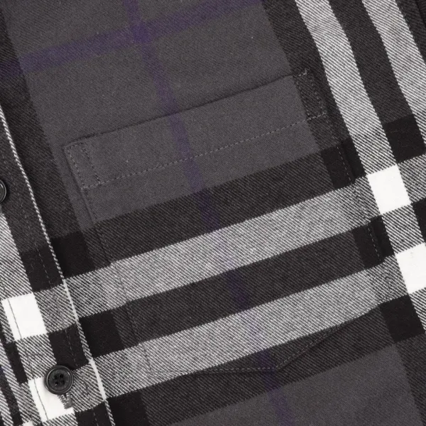 【BURBERRY  公式旗艦店】バーバリー  シャツ ご好評に付き再入荷 241119