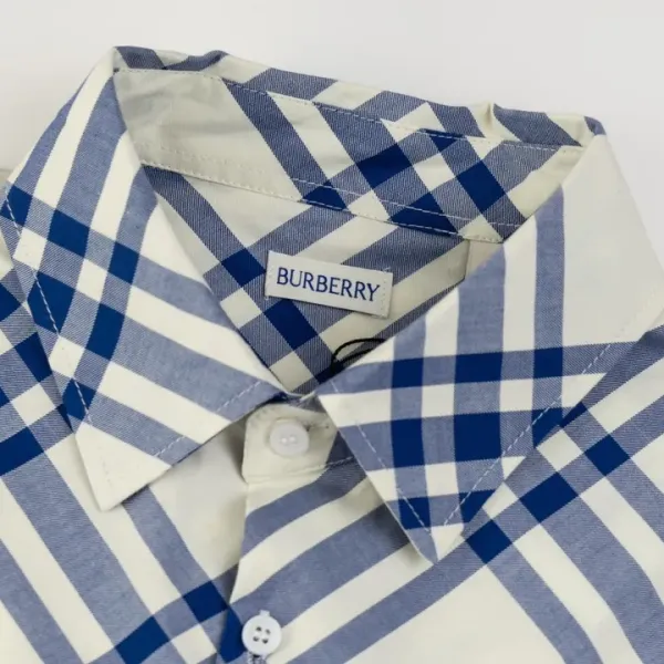 【BURBERRY  公式旗艦店】バーバリー  シャツ ご好評に付き再入荷 24627