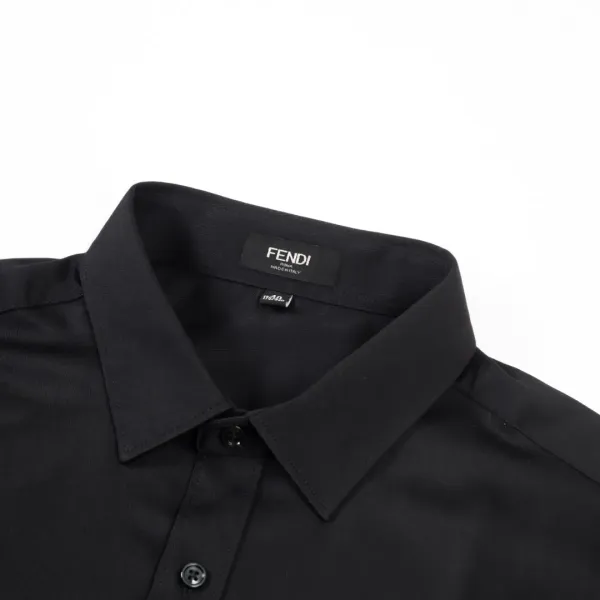【FENDI  公式旗艦店】フェンディ 半袖シャツ ご好評に付き再入荷 240716