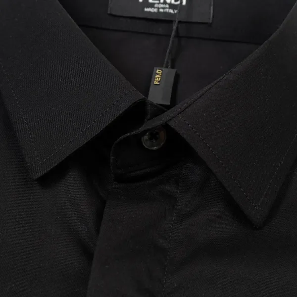 【FENDI 公式旗艦店】フェンディ  シャツ  ご好評に付き再入荷 240716