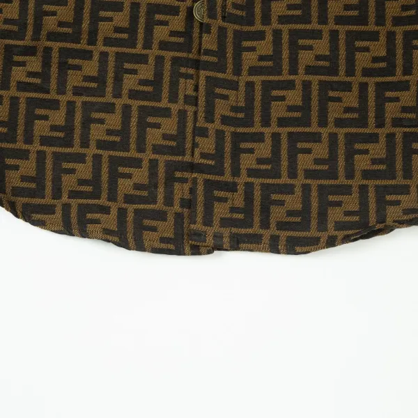 【FENDI 公式旗艦店】フェンディ  シャツ  ご好評に付き再入荷 240716