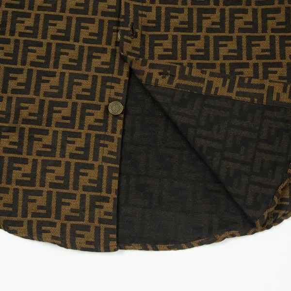 【FENDI 公式旗艦店】フェンディ  シャツ  ご好評に付き再入荷 240716