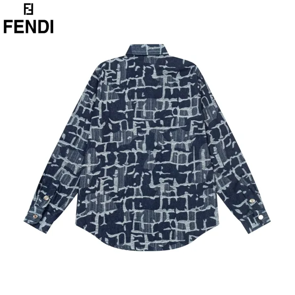 【FENDI 公式旗艦店】フェンディ  シャツ  ご好評に付き再入荷 240716