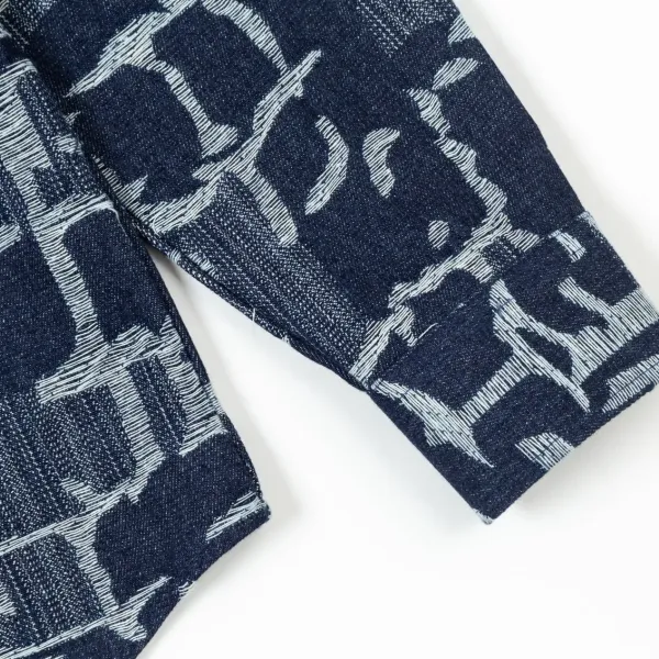 【FENDI 公式旗艦店】フェンディ  シャツ  ご好評に付き再入荷 240716