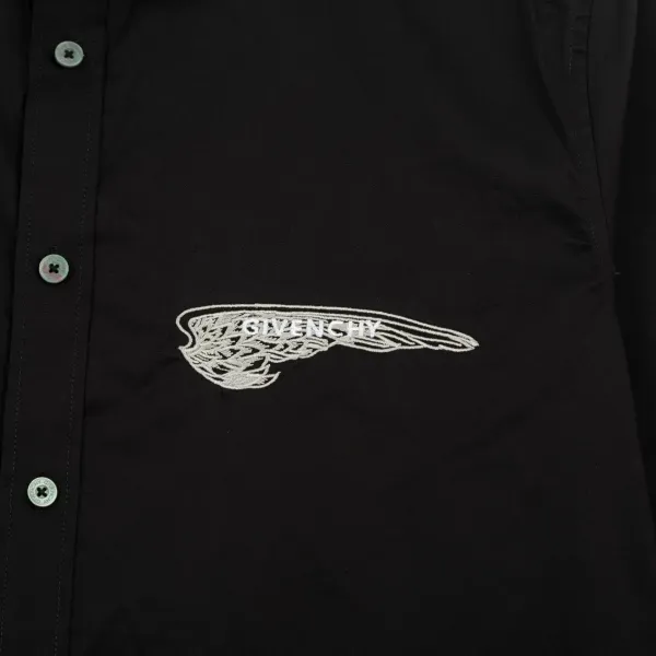 【GIVENCHY 公式旗艦店】ジバンシー  シャツ ご好評に付き再入荷 240802