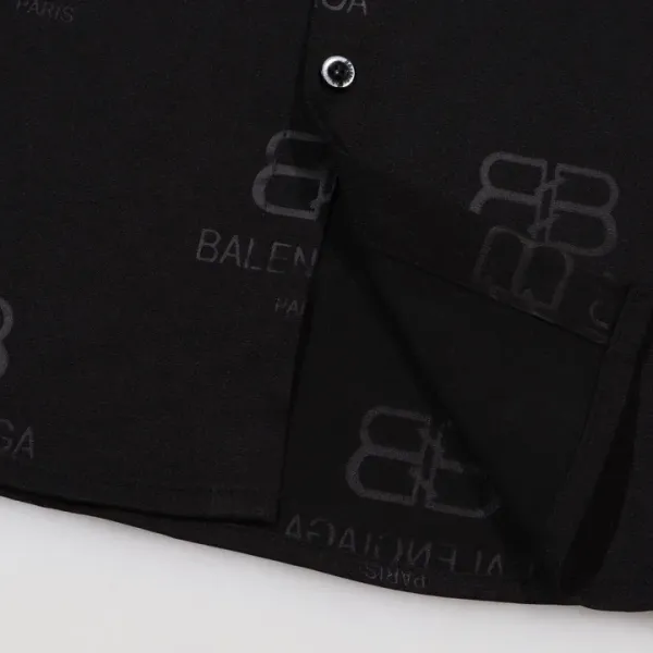 【BALENCIAGA 公式旗艦店】バレンシアガ  シャツ ご好評に付き再入荷 240802