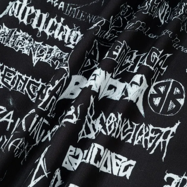 【2026】【BALENCIAGA 公式旗艦店】バレンシアガ  シャツ  ご好評に付き再入荷 240715
