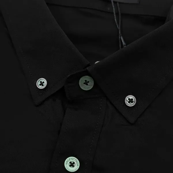 【BALENCIAGA 公式旗艦店】バレンシアガ  シャツ  ご好評に付き再入荷 240715
