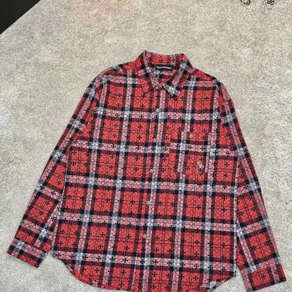 【CHROME HEARTS 公式旗艦店】クロムハーツ   シャツ ご好評に付き再入荷  250220