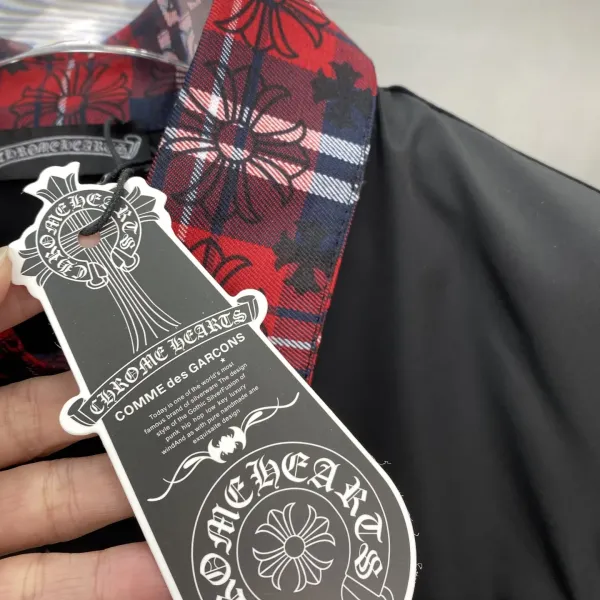 【CHROME HEARTS 公式旗艦店】クロムハーツ   シャツ ご好評に付き再入荷  250220