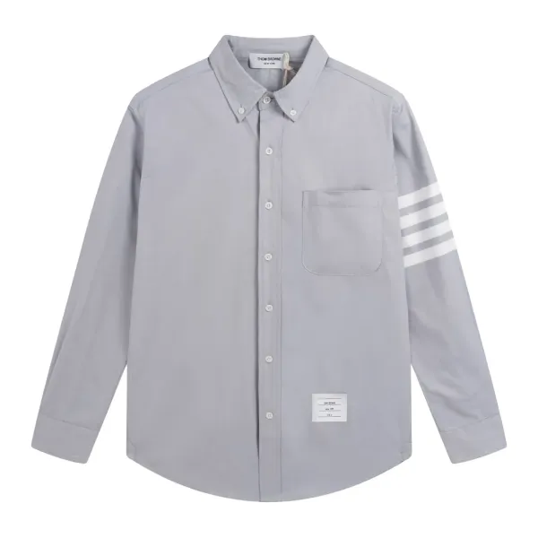 【ThomBrowne  公式旗艦店】トムブラウン   シャツ ご好評に付き再入荷  250221