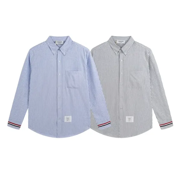 【ThomBrowne  公式旗艦店】トムブラウン   シャツ ご好評に付き再入荷  250221