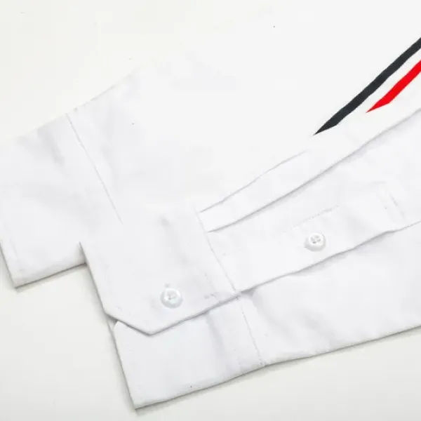 【ThomBrowne  公式旗艦店】トムブラウン   シャツ ご好評に付き再入荷  250221