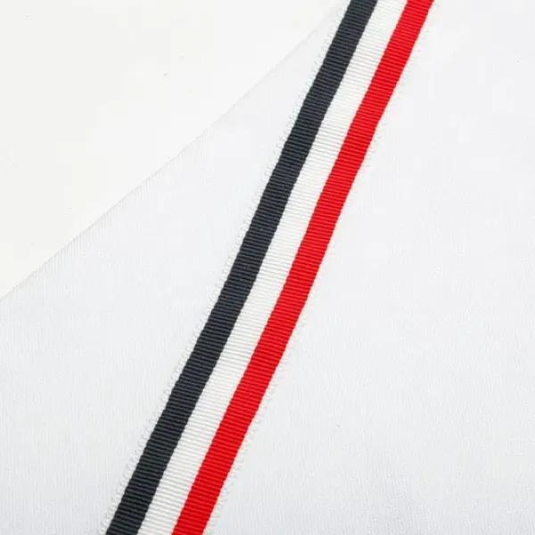 【ThomBrowne  公式旗艦店】トムブラウン   シャツ ご好評に付き再入荷  250221