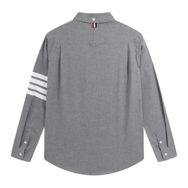 【ThomBrowne  公式旗艦店】トムブラウン   シャツ ご好評に付き再入荷  250221