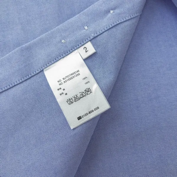 【ThomBrowne  公式旗艦店】トムブラウン  半袖シャツ ご好評に付き再入荷  250221