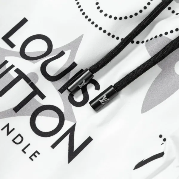 LV【LOUIS VUITTON 公式旗艦店】ルイヴィトン ショートパンツご好評に付き再入荷!250224 LV【LOUIS VUITTON 公式旗艦店】ルイヴィトン ショートパンツご好評に付き再入荷!250224