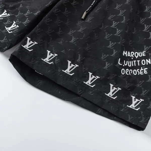 LV【LOUIS VUITTON  公式旗艦店】ルイヴィトン   ショートパンツご好評に付き再入荷！250224