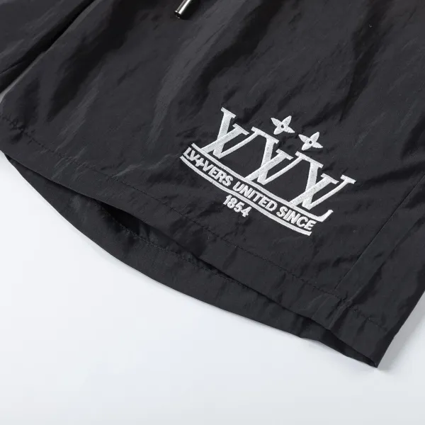 LV【LOUIS VUITTON  公式旗艦店】ルイヴィトン   ショートパンツご好評に付き再入荷！250224