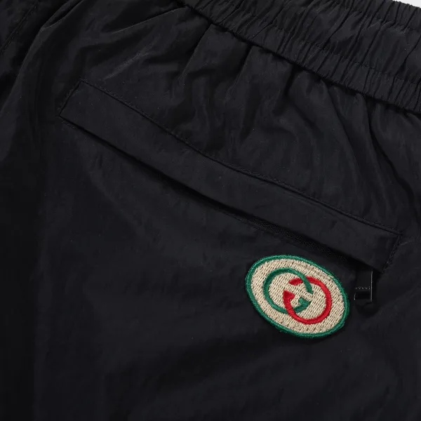 【GUCCI  公式旗艦店】グッチ  ショートパンツご好評に付き再入荷！250224