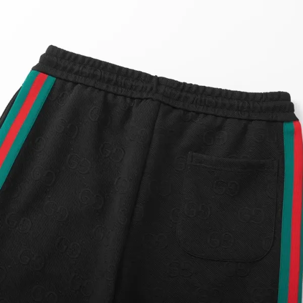 【GUCCI  公式旗艦店】グッチ  ショートパンツご好評に付き再入荷！250224