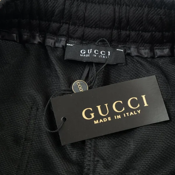 【GUCCI 公式旗艦店】グッチ  ショートパンツ  ご好評に付き再入荷！