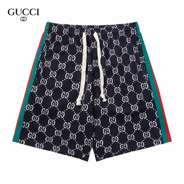 【GUCCI  公式旗艦店】クッチ   ショートパンツ  ご好評に付き再入荷！