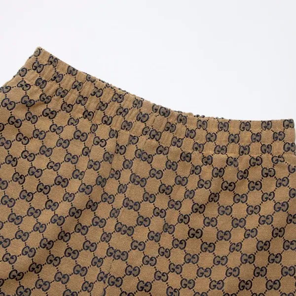 【GUCCI公式旗艦店】クッチ  ショートパンツ  ご好評に付き再入荷！