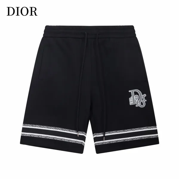【DIOR  公式旗艦店】ディオール  ショートパンツご好評に付き再入荷！250225