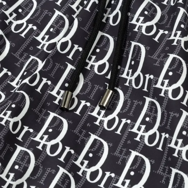【DIOR  公式旗艦店】ディオール  ショートパンツ  ご好評に付き再入荷！