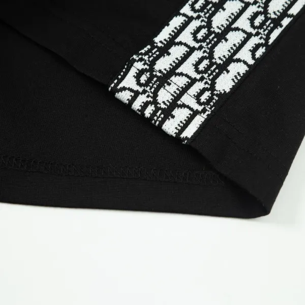 【DIOR  公式旗艦店】ディオール   ショートパンツ  ご好評に付き再入荷！