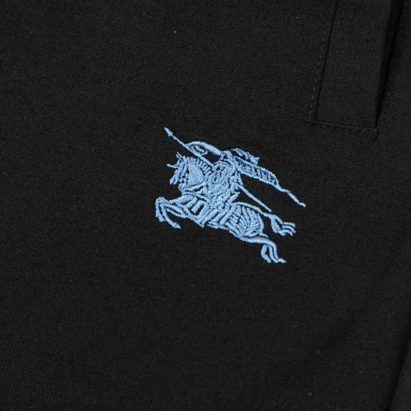 【BURBERRY 公式旗艦店】バーバリー ショートパンツご好評に付き再入荷!250226 【BURBERRY 公式旗艦店】バーバリー ショートパンツご好評に付き再入荷!250226