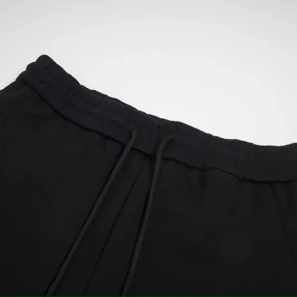 【BURBERRY  公式旗艦店】バーバリー  ショートパンツ  ご好評に付き再入荷！