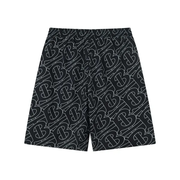 【BURBERRY  公式旗艦店】バーバリー  ショートパンツ  ご好評に付き再入荷！
