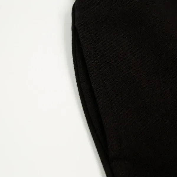 【BURBERRY 公式旗艦店】バーバリー ショートパンツご好評に付き再入荷! 【BURBERRY 公式旗艦店】バーバリー ショートパンツご好評に付き再入荷!