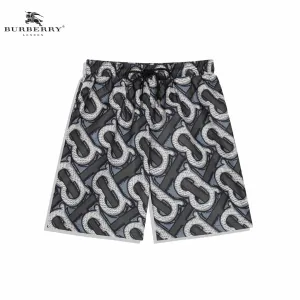 【BURBERRY  公式旗艦店】 バーバリー   ショートパンツ  ご好評に付き再入荷！