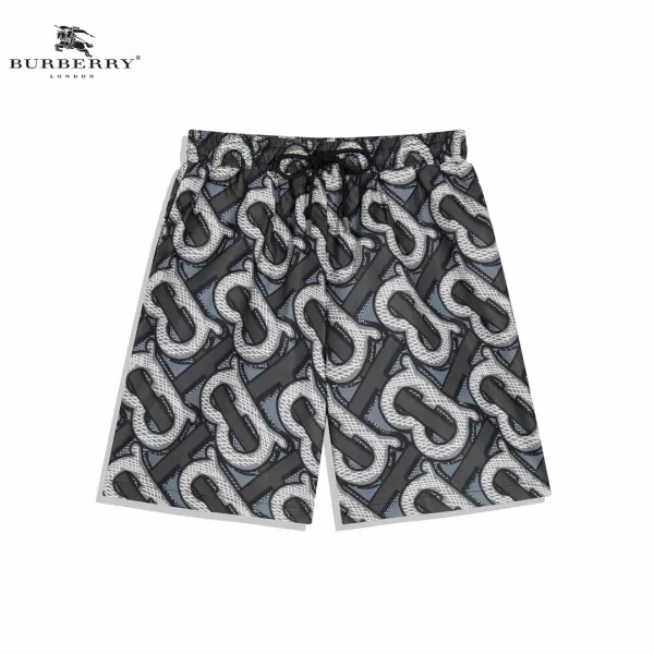 【BURBERRY  公式旗艦店】 バーバリー   ショートパンツ  ご好評に付き再入荷！