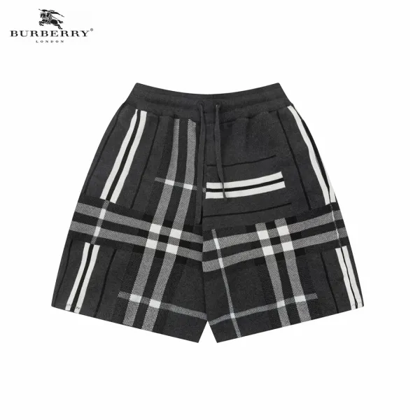 【BURBERRY  公式旗艦店】バーバリー  ショートパンツ  ご好評に付き再入荷！