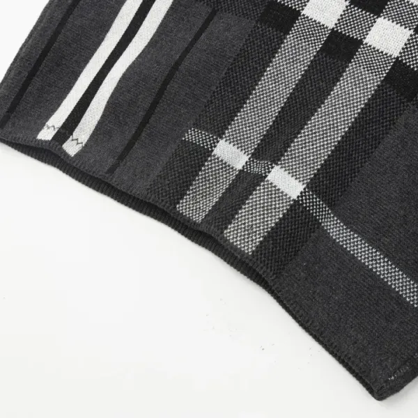 【BURBERRY  公式旗艦店】バーバリー  ショートパンツ  ご好評に付き再入荷！