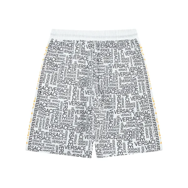【VERSACE  公式旗艦店】ヴェルサーチ  ショートパンツ  ご好評に付き再入荷！