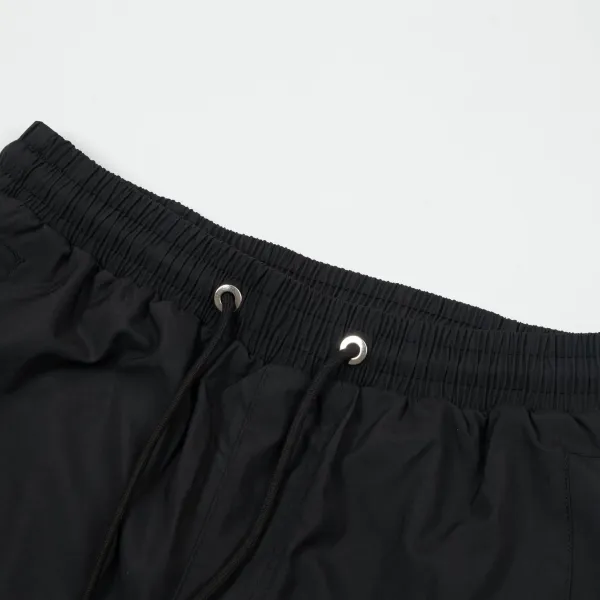 【LOEWE  公式旗艦店】ロエベ ショートパンツご好評に付き再入荷！250227