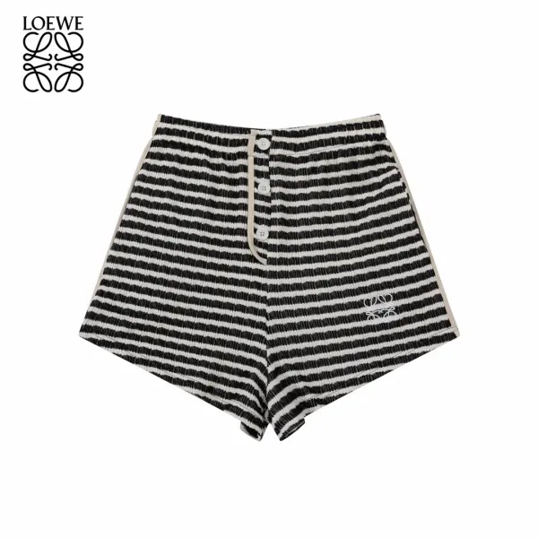 【LOEWE 公式旗艦店】ロエベ ショートパンツご好評に付き再入荷! 【LOEWE 公式旗艦店】ロエベ ショートパンツご好評に付き再入荷!